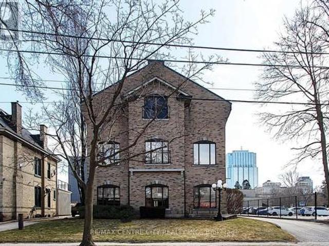 Commercial for rent in Arva, Ontario