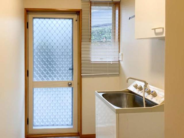 House for rent in Chaslands, Canterbury
