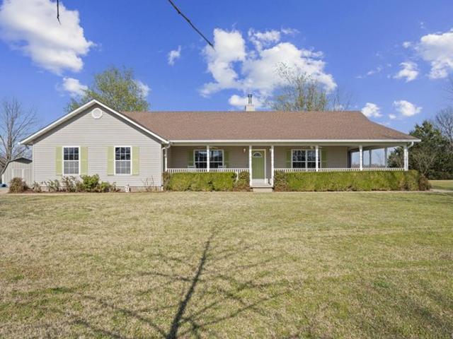 House for sale in Grove, Oklahoma