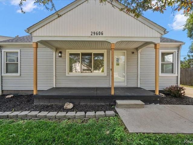 House for sale in Harrison Township, Michigan