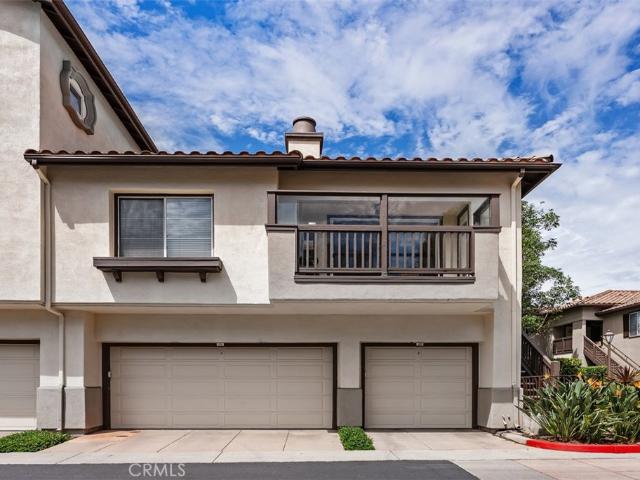 Condo for sale in Sierra Vista On the Green Apartment Homes, Tustin