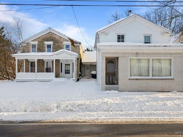 House for sale in Niagara, New York