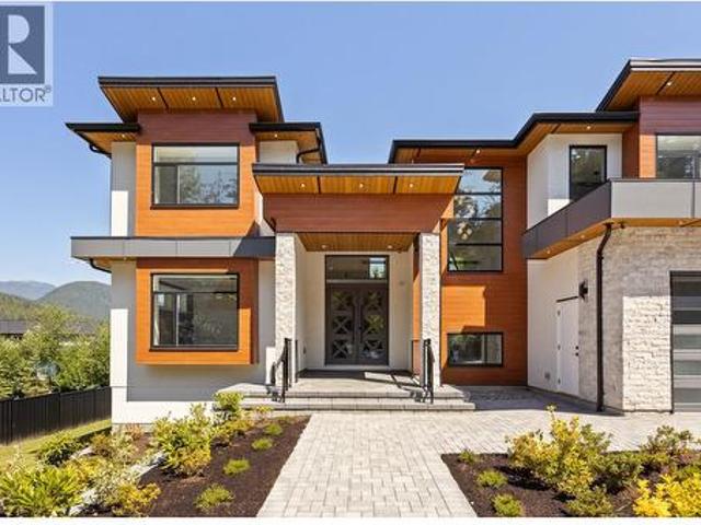 House for sale in Anmore, British Columbia