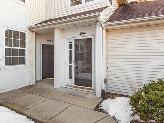 Condo for sale in Naperville, Illinois