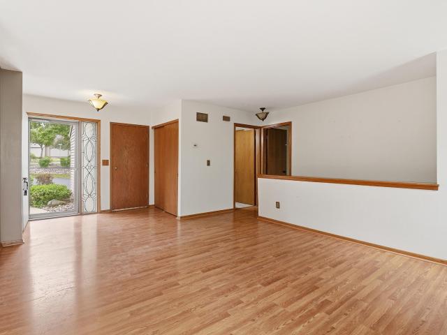 Condo for sale in Waukesha, Waukesha County