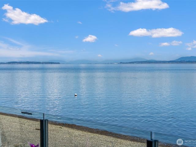 House for sale in Washington