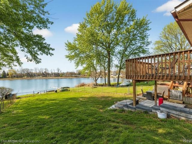 House for sale in Waterford, Michigan