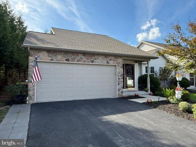 Townhouse for sale in Dover, Pennsylvania