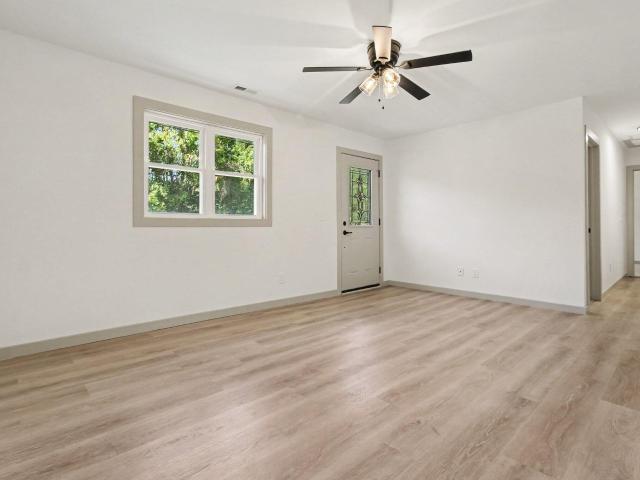 House for sale in Flingsville, Crittenden