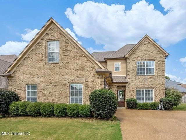 House for sale in Southaven, Mississippi