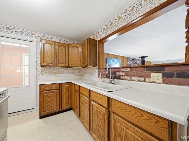 House for sale in Derby, New York