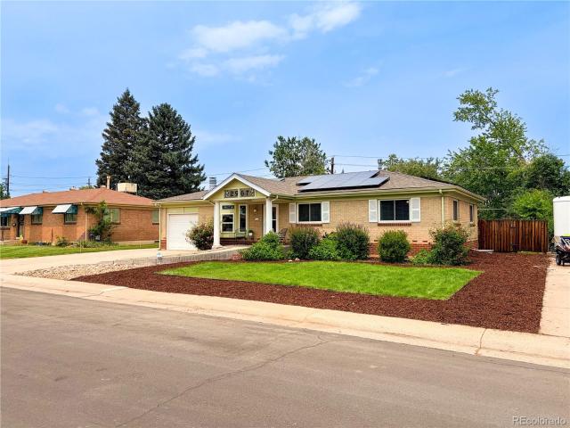 House for sale in Arapahoe, Colorado