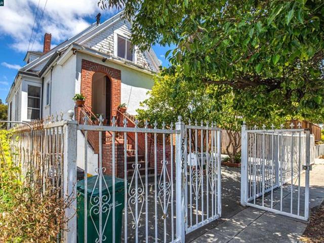 House for sale in Oakland, California