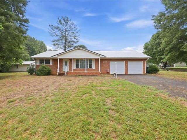 House for sale in Belews Creek, North Carolina