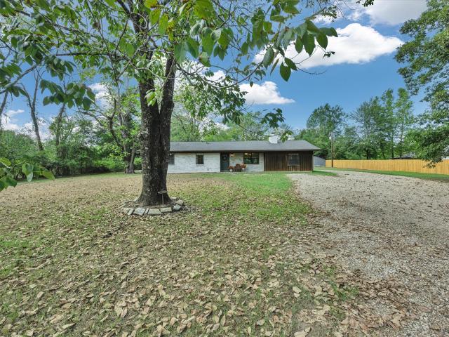 House for sale in Huntington, Texas