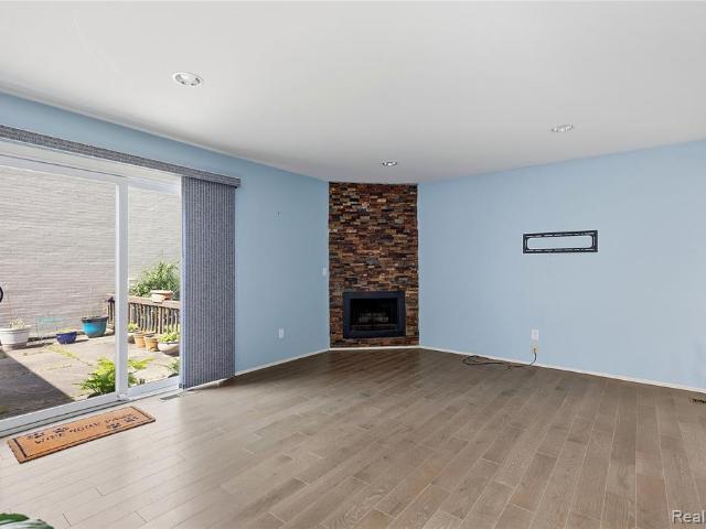 Condo for sale in West Bloomfield, Michigan