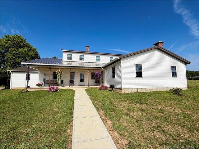 House for sale in Salem, Indiana