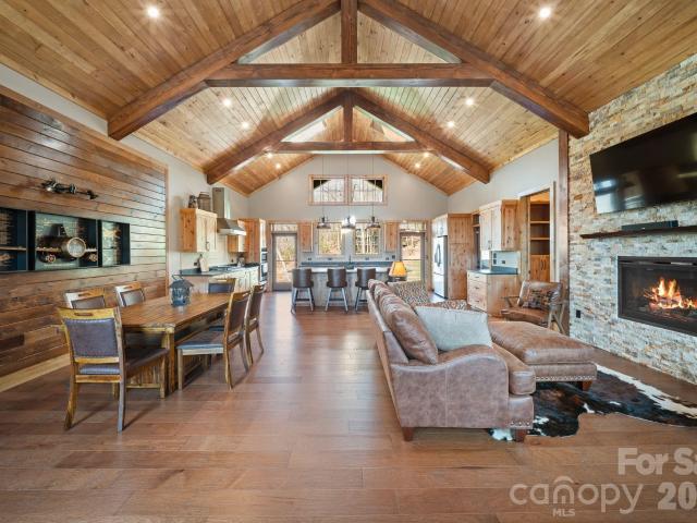 House for sale in Burnsville, Yancey County