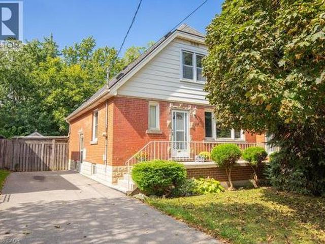 House for sale in Ancaster, Ontario