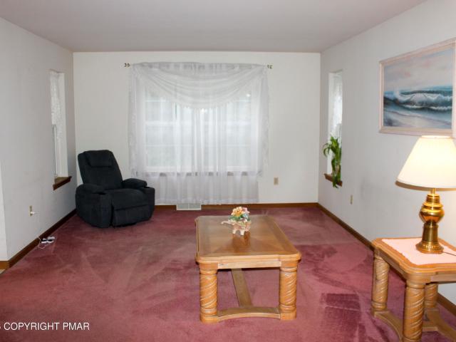 House for sale in Chestnuthill Township, Monroe County