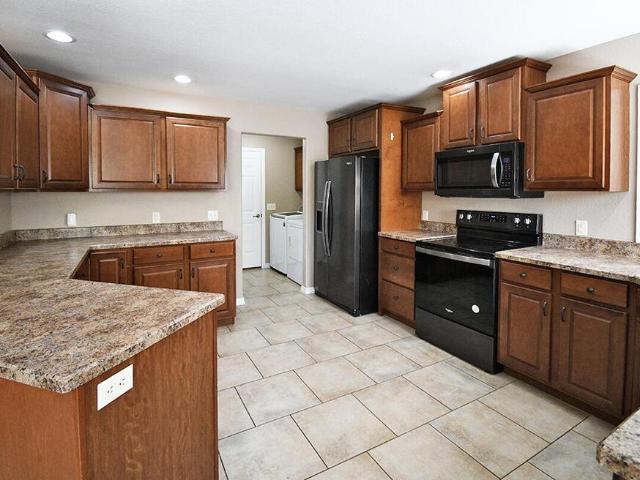 House for sale in Stone, Missouri