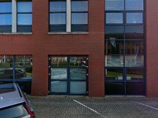 Bedrijfspand te koop in De Hagen, Vianen
