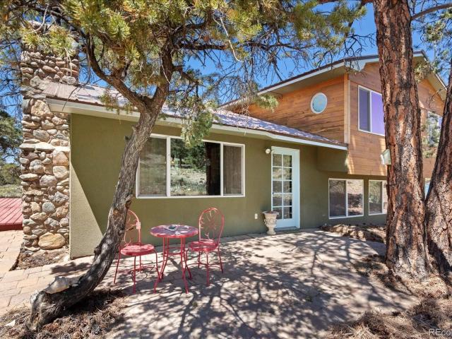 House for sale in Crestone, Colorado