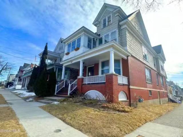 House for rent in Albany