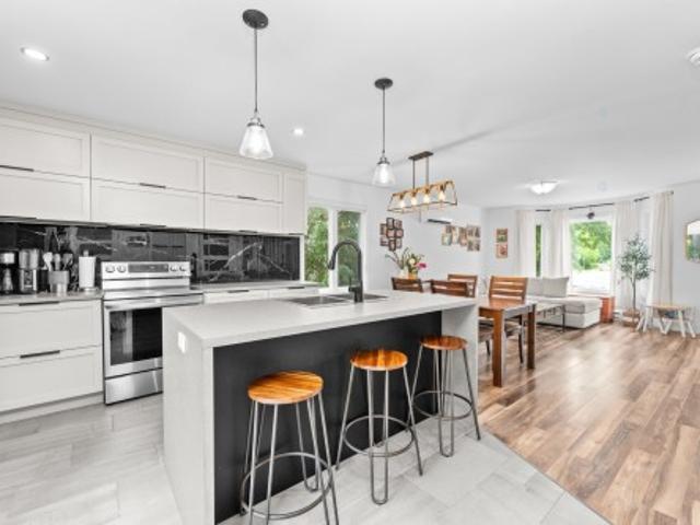 House for sale in Vaudreuil-soulanges, Quebec