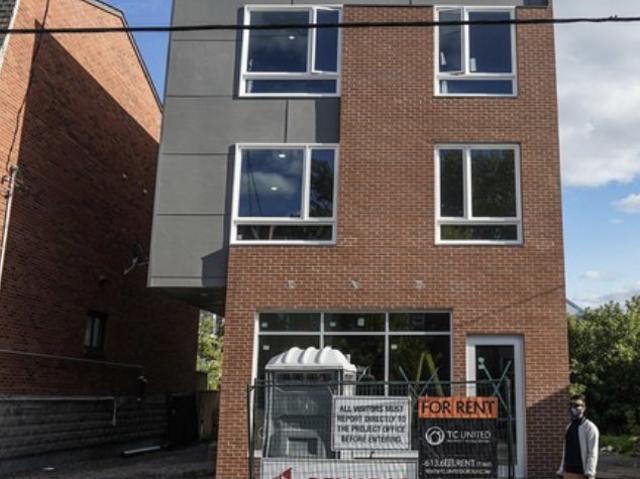 Apartment for rent in Mulhurst Bay, Ontario