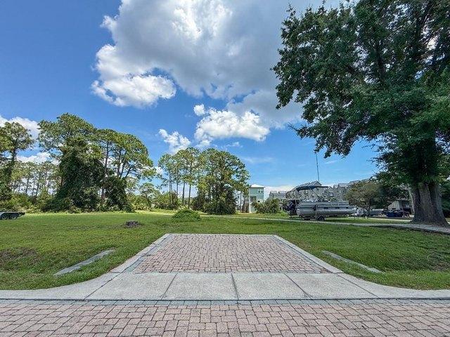 Land for sale in Carrabelle, Florida
