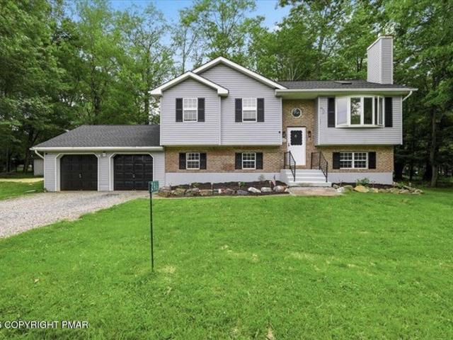 House for sale in Blakeslee, Pennsylvania