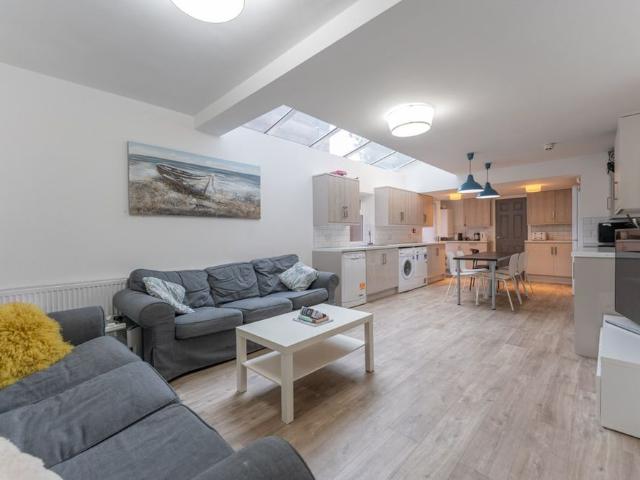 Room for rent in Stirchley, Birmingham