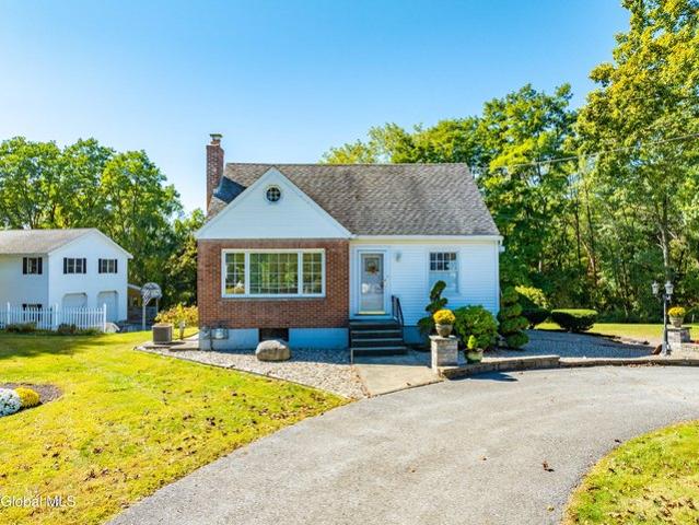House for sale in Colonie, New York