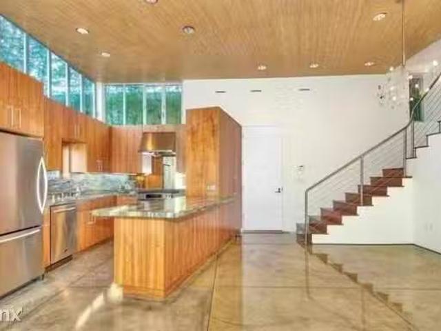 House for rent in North Hollywood