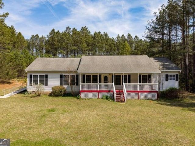 House for sale in Comer, Georgia