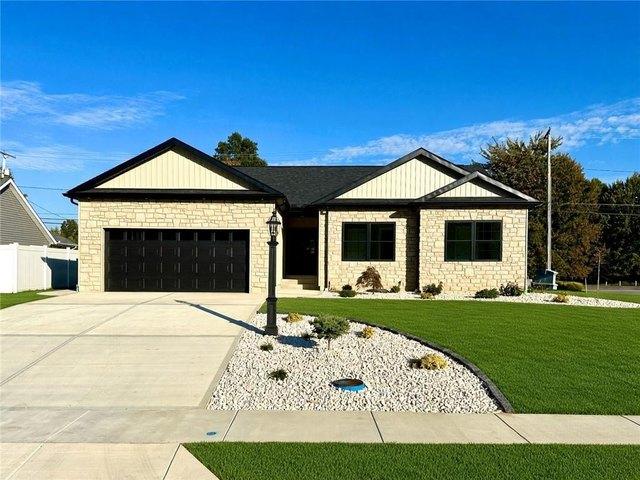 House for sale in New Castle, Lawrence County