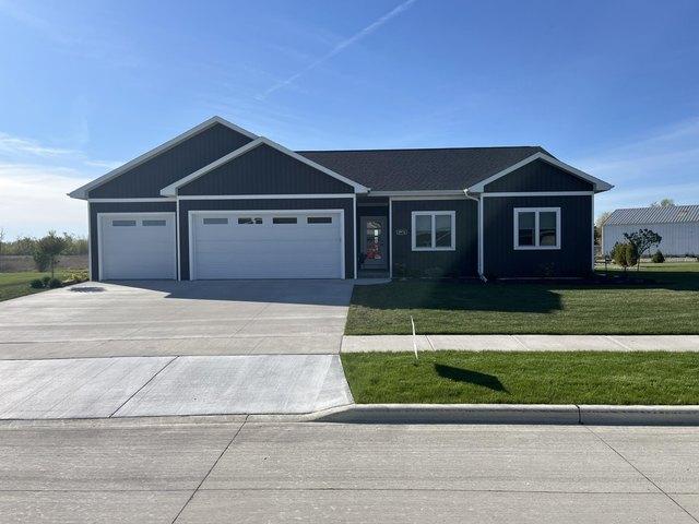House for sale in Wildlife heights neighborhood, Kaukauna