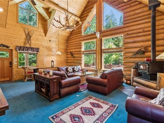 House for sale in Cedar Glen, California