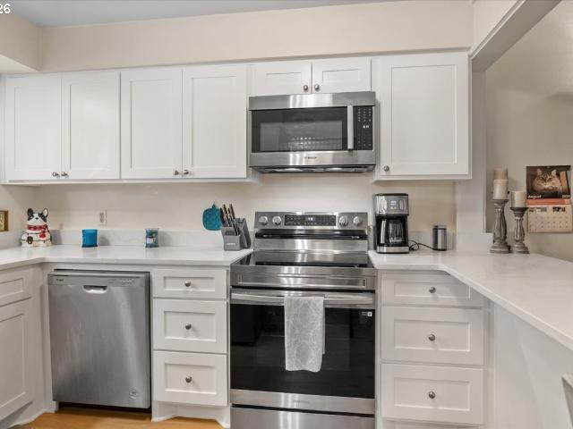 Condo for sale in Salem, Polk County