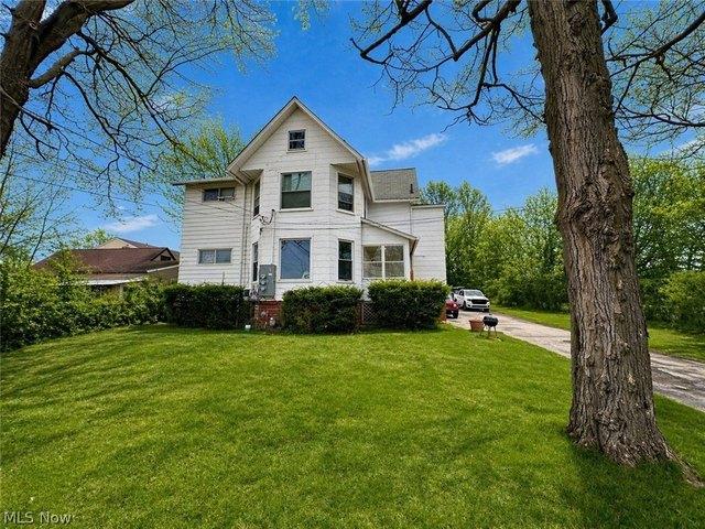 House for sale in Wickliffe, Ohio