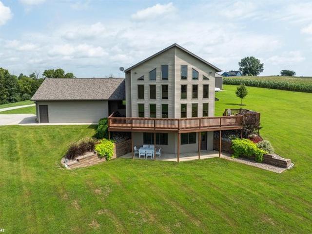 House for sale in Bloomfield, Davis County