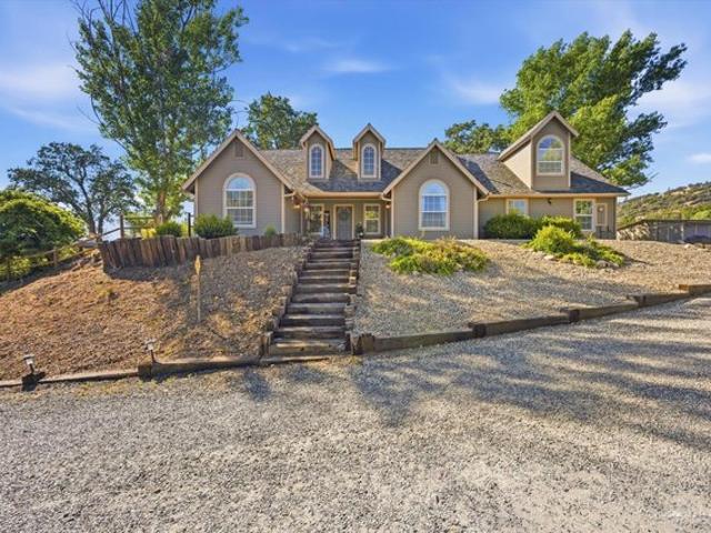 House for sale in Tehachapi, California