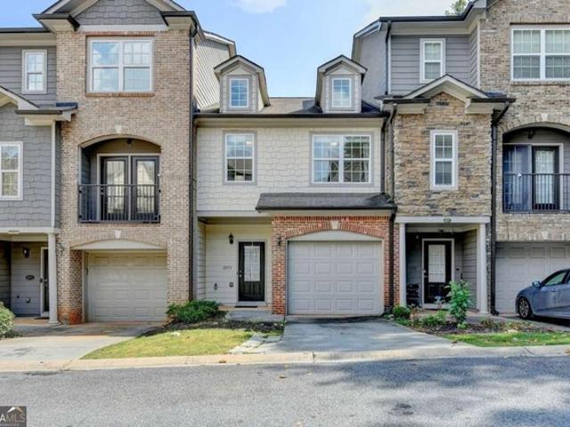 Townhouse for sale in Doraville, Georgia
