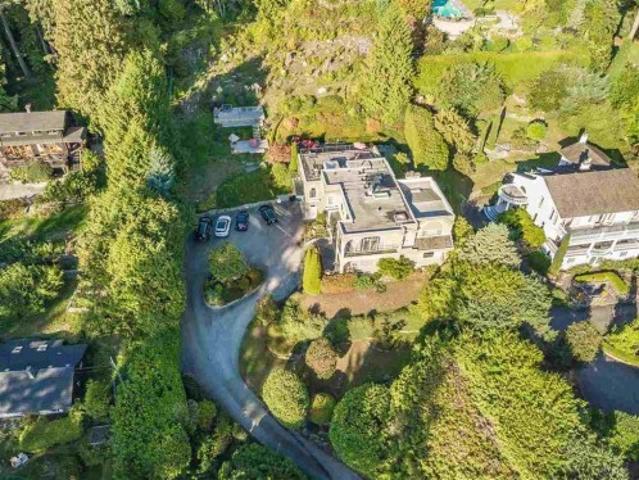 House for sale in West Vancouver, British Columbia