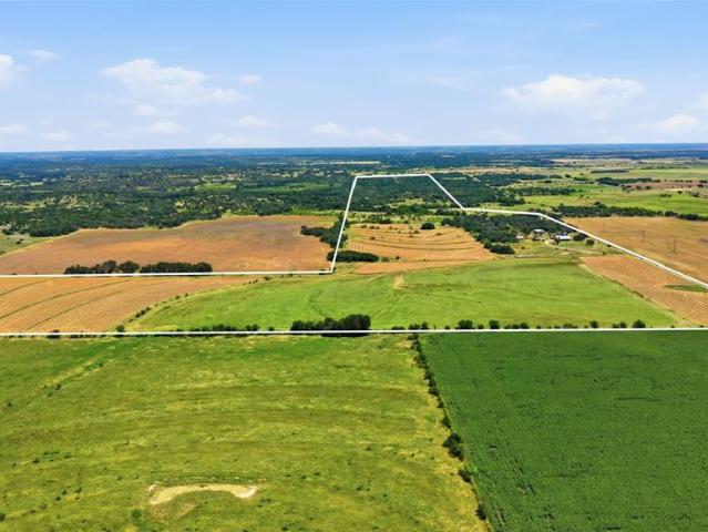 House for sale in Hamilton, Texas