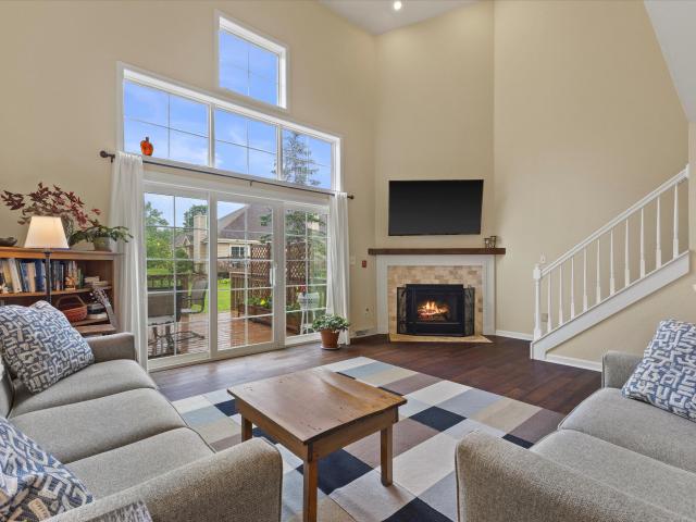 Condo for sale in Brookfield