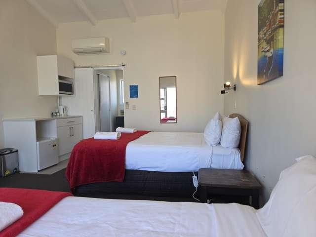 Apartment for sale in Hamilton Central, Hamilton City