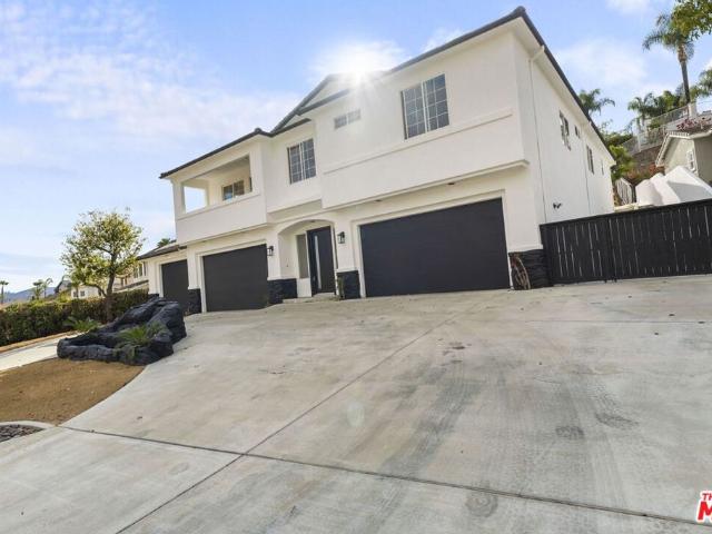 House for sale in Canyon Lake
