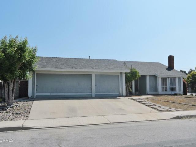 House for sale in Thousand Oaks